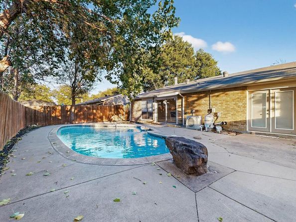 6407  Redwood Lane , Rowlett Texas 75089