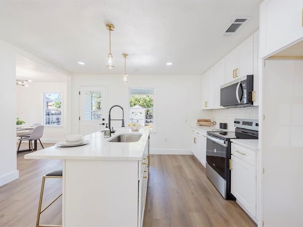 8528  Pemberton Court , White Settlement Texas 76108