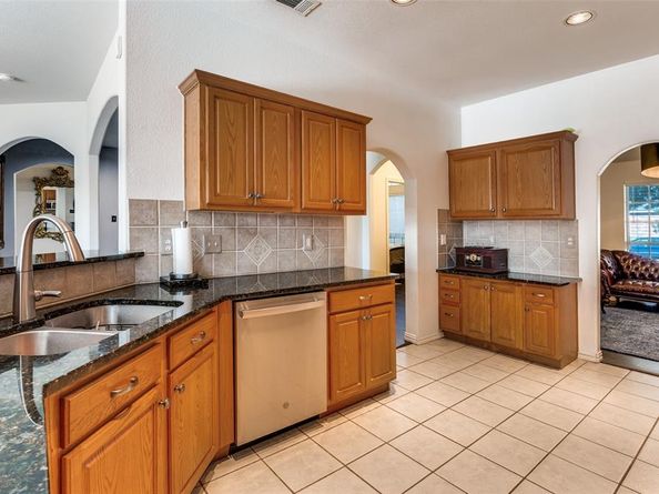 1408  Pierron Drive , Arlington Texas 76002