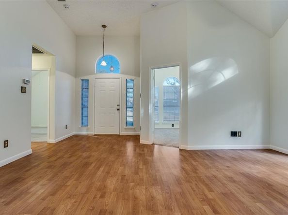 6826  Conestoga Drive , Rowlett Texas 75089