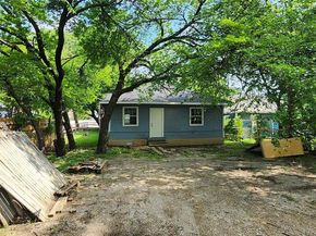 940 W 7th Street , Dallas Texas 75208