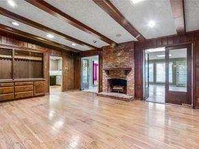 308 N Bailey Avenue , Fort Worth Texas 76107