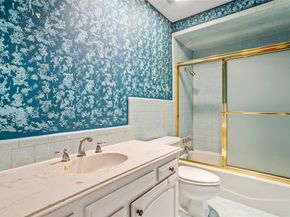 308 N Bailey Avenue , Fort Worth Texas 76107