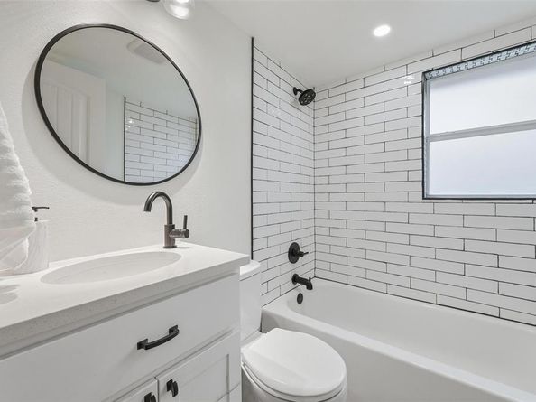 3816  Calmont Avenue , Fort Worth Texas 76107