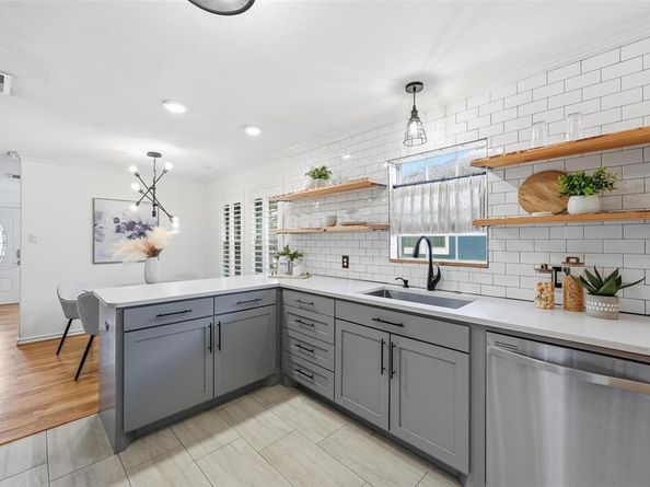 3816  Calmont Avenue , Fort Worth Texas 76107