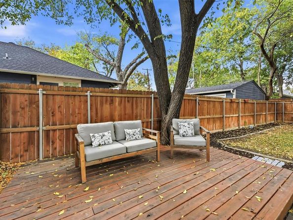 3816  Calmont Avenue , Fort Worth Texas 76107