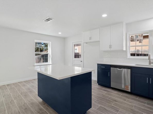 4045  Wind River Drive , Dallas Texas 75216