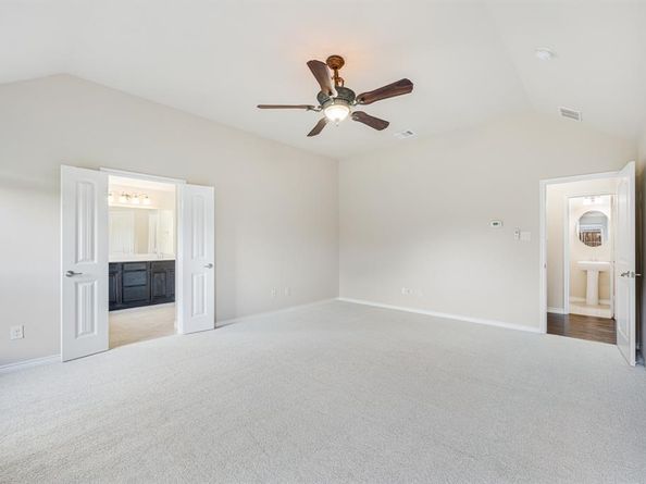 5022  Hidden Creek Road , Garland Texas 75043