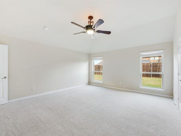 5022  Hidden Creek Road , Garland Texas 75043