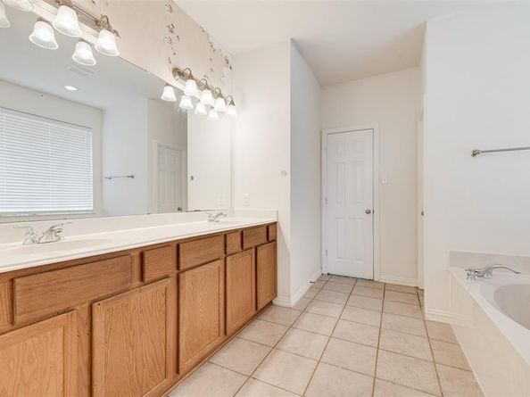 1113  Arbor Gate Drive , Garland Texas 75040