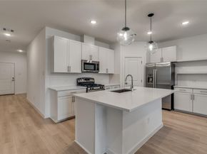 1225  Eagle Mountain Drive , Dallas Texas 75253