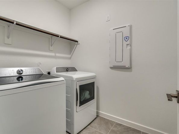 1225  Eagle Mountain Drive , Dallas Texas 75253