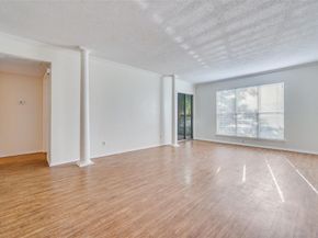 4859  Cedar Springs Road  147, Dallas Texas 75219