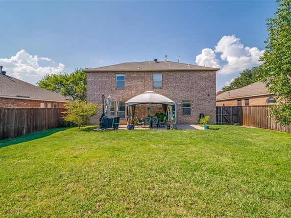 10702  Augusta Lane , Rowlett Texas 75089