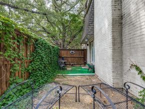 900 S Weatherred Drive  900L, Richardson Texas 75080