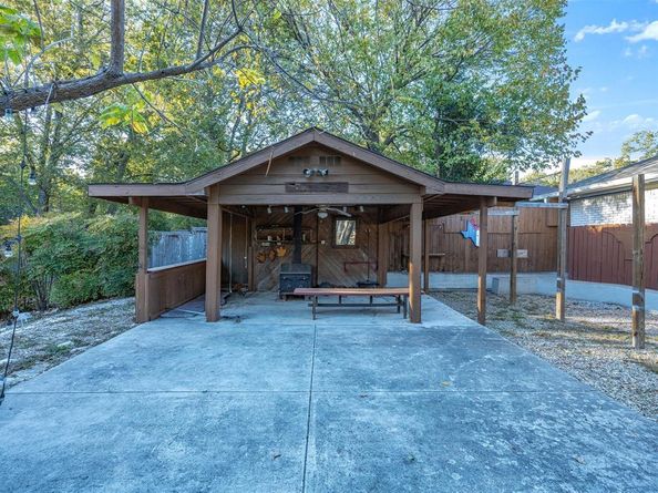 3448  Pelham Road , Fort Worth Texas 76116