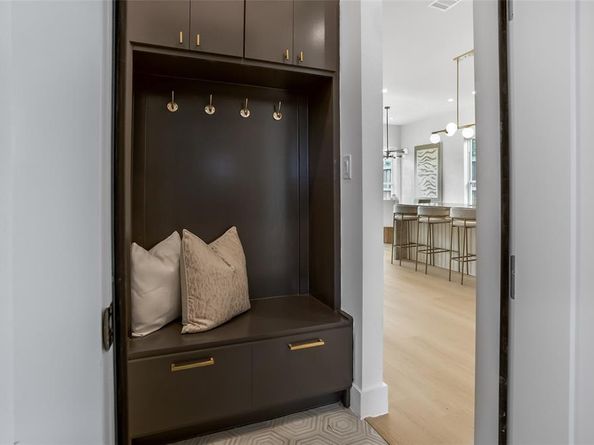 3629  Vilbig Road , Dallas Texas 75212