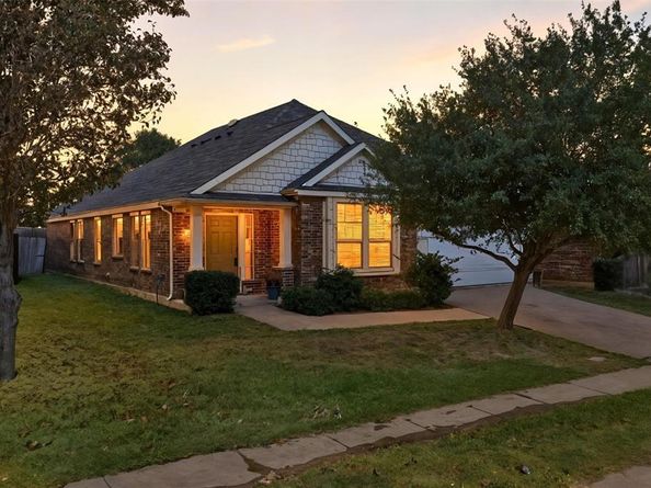 1204  Toledo Bend Drive , Princeton Texas 75407