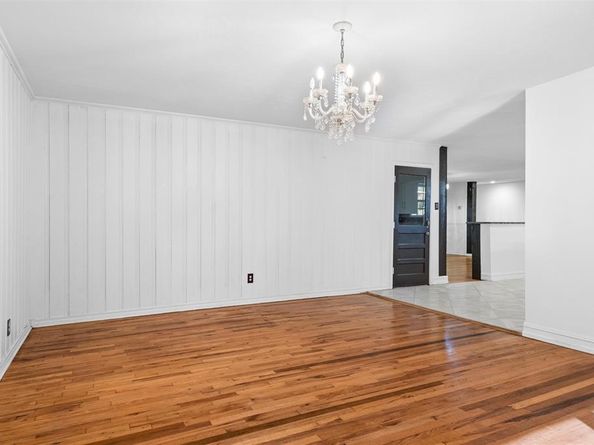 1714 E Union Bower Road , Irving Texas 75061