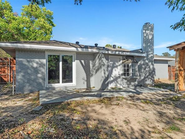 1714 E Union Bower Road , Irving Texas 75061