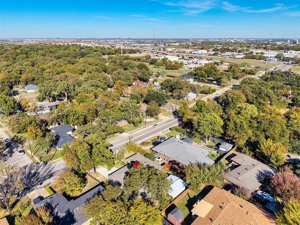 1714 E Union Bower Road , Irving Texas 75061