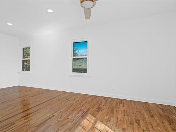 1714 E Union Bower Road , Irving Texas 75061