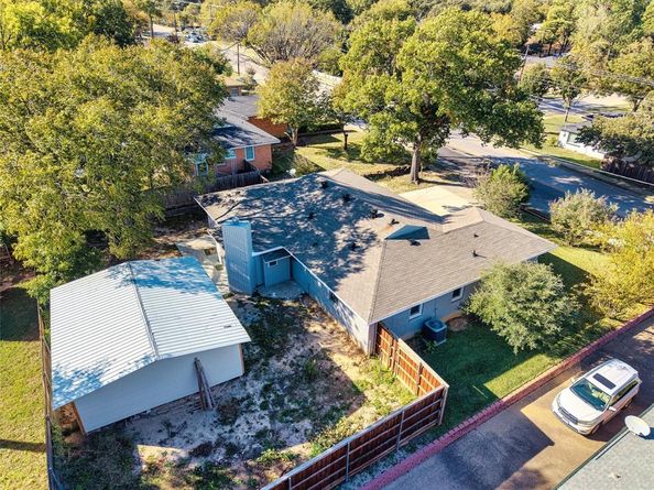 1714 E Union Bower Road , Irving Texas 75061