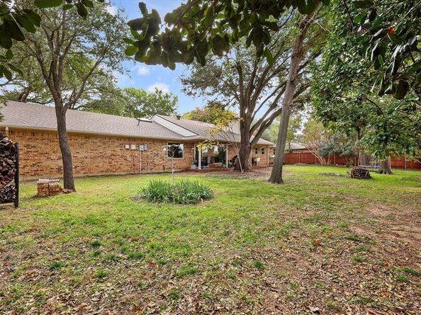 2100  Fairfax Road , Denton Texas 76205