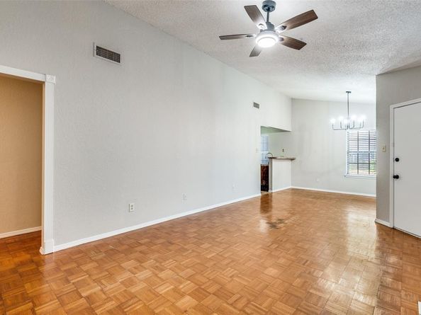 2806  Harvest Lake Drive , Irving Texas 75060