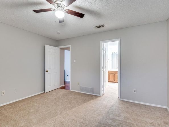 2806  Harvest Lake Drive , Irving Texas 75060