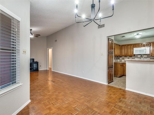 2806  Harvest Lake Drive , Irving Texas 75060