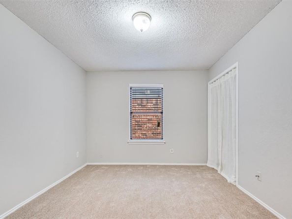 2806  Harvest Lake Drive , Irving Texas 75060