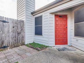 2806  Harvest Lake Drive , Irving Texas 75060