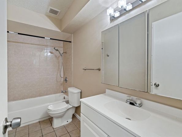 3514  Summit Lane , Garland Texas 75042