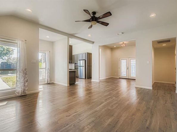 7713  Salzburg Drive , Rowlett Texas 75089