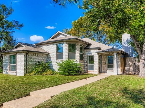 7713  Salzburg Drive , Rowlett Texas 75089