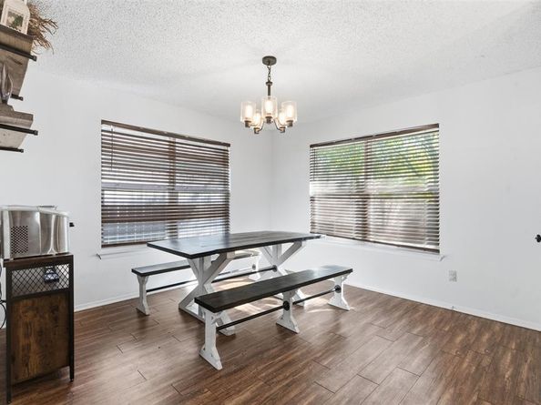 1212  Eagle Lake Drive , Azle Texas 76020