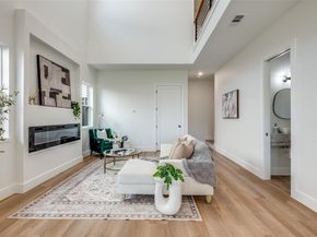 2415  Meyers Street , Dallas Texas 75215