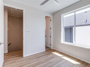 3308  Birmingham Avenue  C11, Dallas Texas 75210