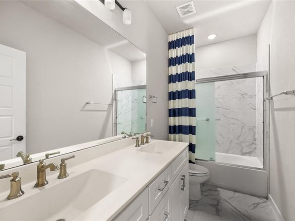 109  Thackery Road , Garland Texas 75043