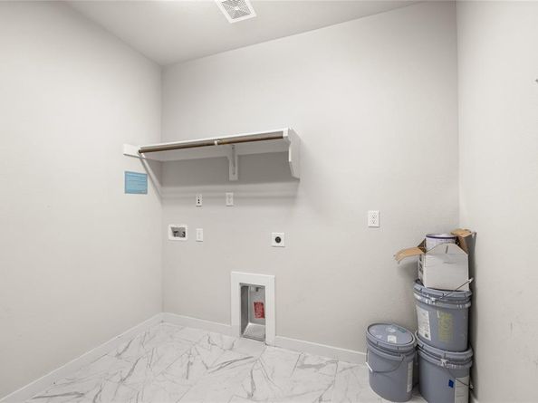 109  Thackery Road , Garland Texas 75043