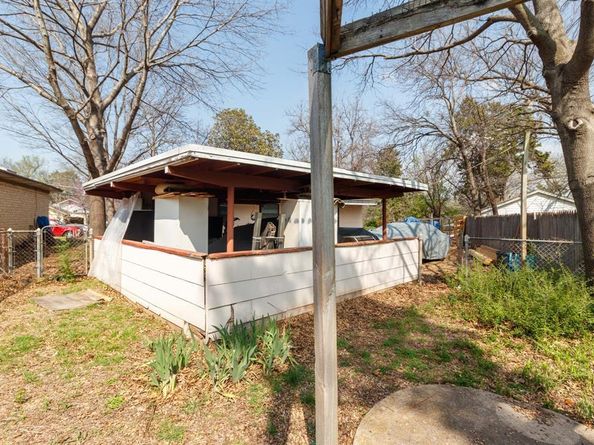 3410  Sheldon Avenue , Dallas Texas 75211