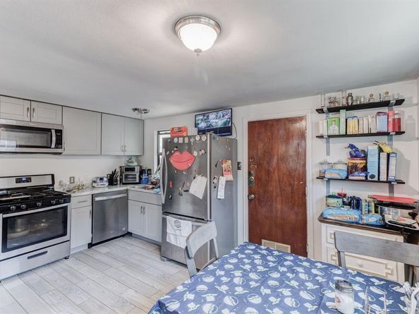 3410  Sheldon Avenue , Dallas Texas 75211