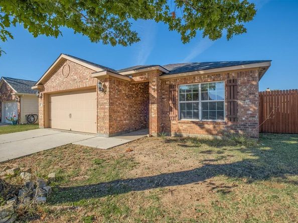 636  Noble Grove Lane , Fort Worth Texas 76140