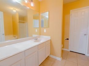 636  Noble Grove Lane , Fort Worth Texas 76140