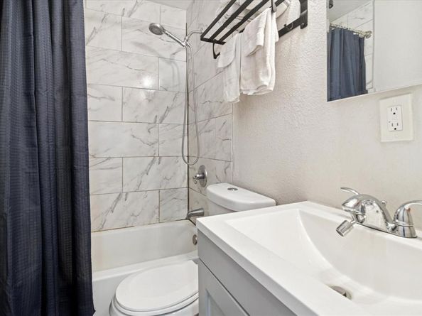 3207  Pine Street , Dallas Texas 75215