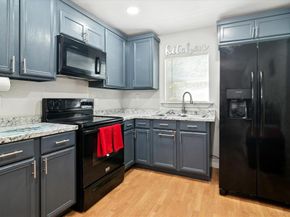 3207  Pine Street , Dallas Texas 75215