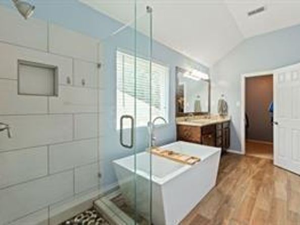 4548  Queenswood Drive , Grand Prairie Texas 75052