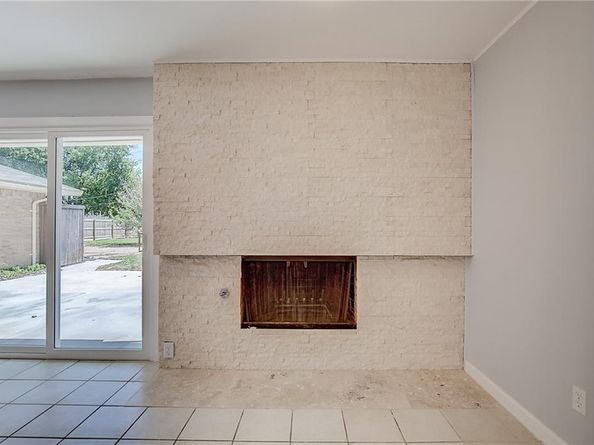 7881  La Cabeza Drive , Dallas Texas 75248