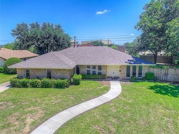 7881  La Cabeza Drive 